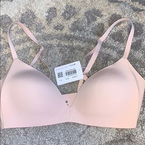 Lululemon bra